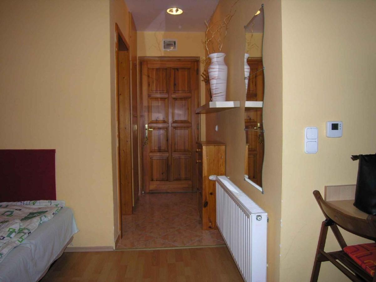 Studio In Balatonlelle 33519 外观 照片