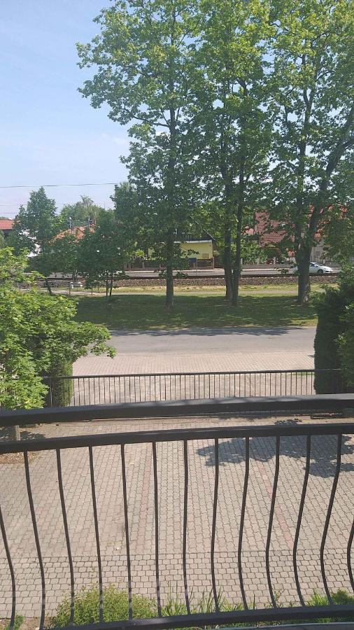 Studio In Balatonlelle 33519 外观 照片