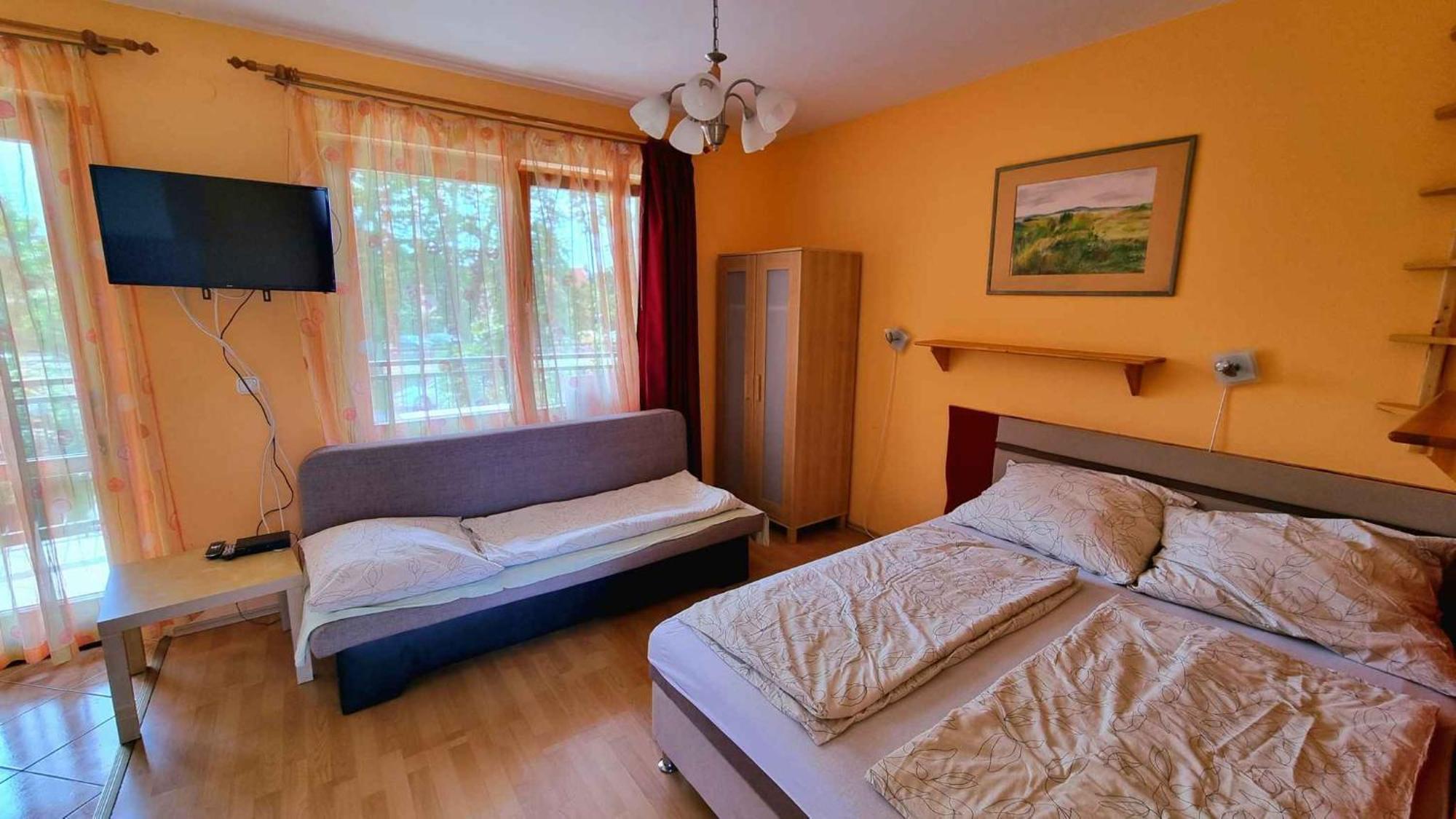 Studio In Balatonlelle 33519 外观 照片